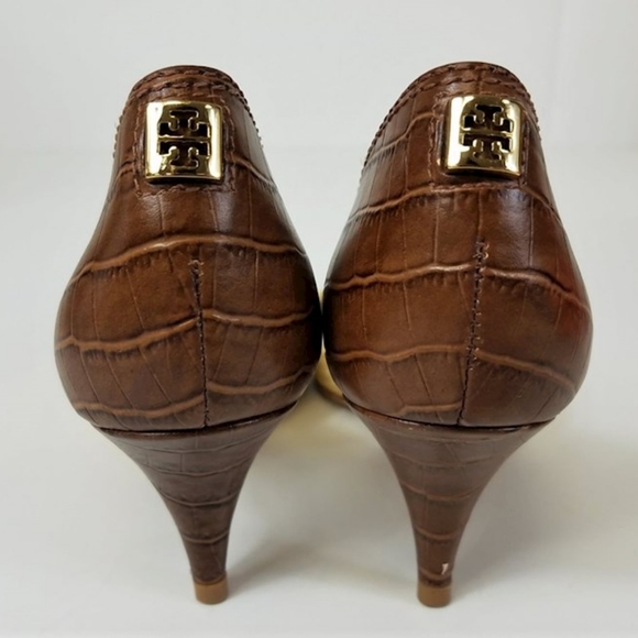 6M IOB Tory Burch Pumps - Picture 6 of 9